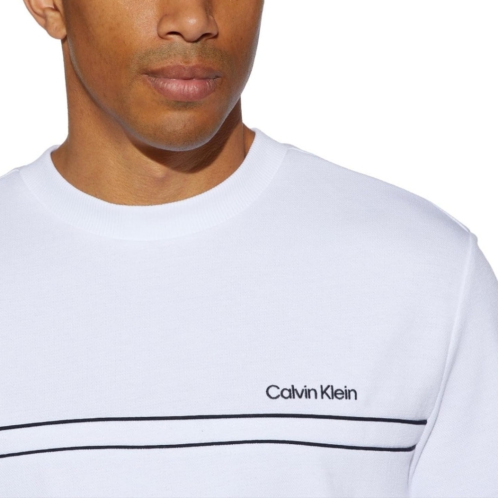 Calvin Klein Men’s Standard Fit Crew Neck Sweatshirt - Picture 3 of 4